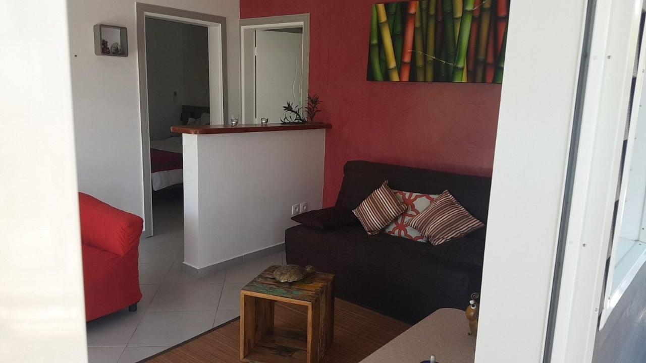 Les Jardins Des Alizes Villa Сен Франсоа Екстериор снимка